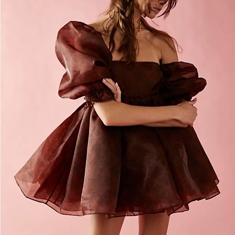 Selkie The Chocolate Lace Puff Dress Size Medium